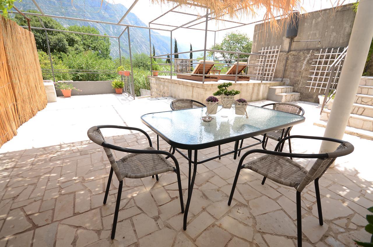 Stone House Dragutinovic Apartment Kotor Exterior foto